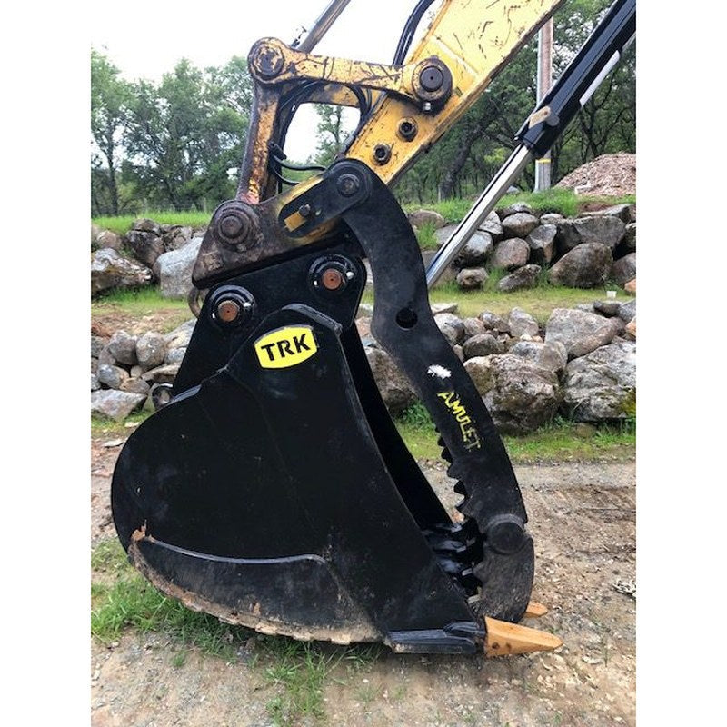 Amulet Manufacturing PowerClamp Non-Linkage Hydraulic Excavator Thumb